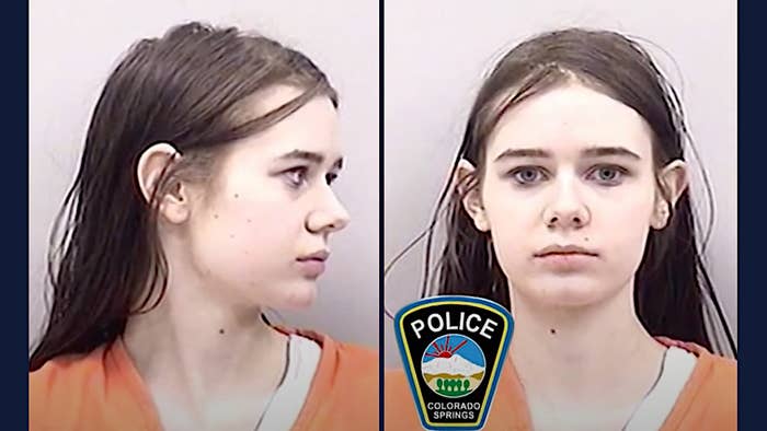 22 year old woman Lauren Marie Dooley who stabbed her nude tinder date