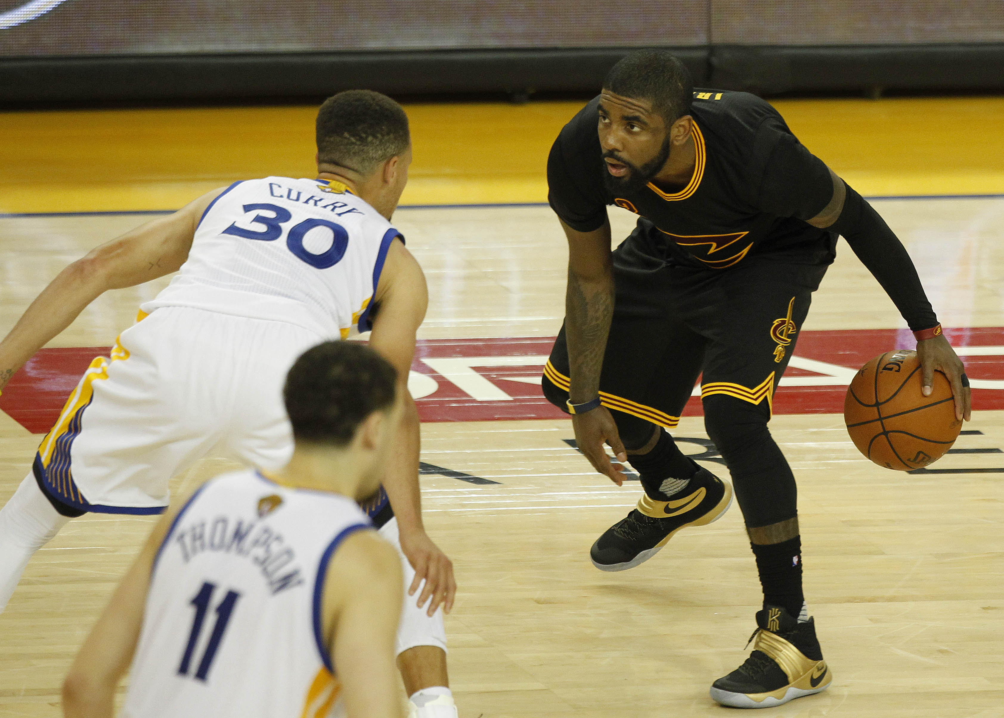 Warriors clearance kyrie irving