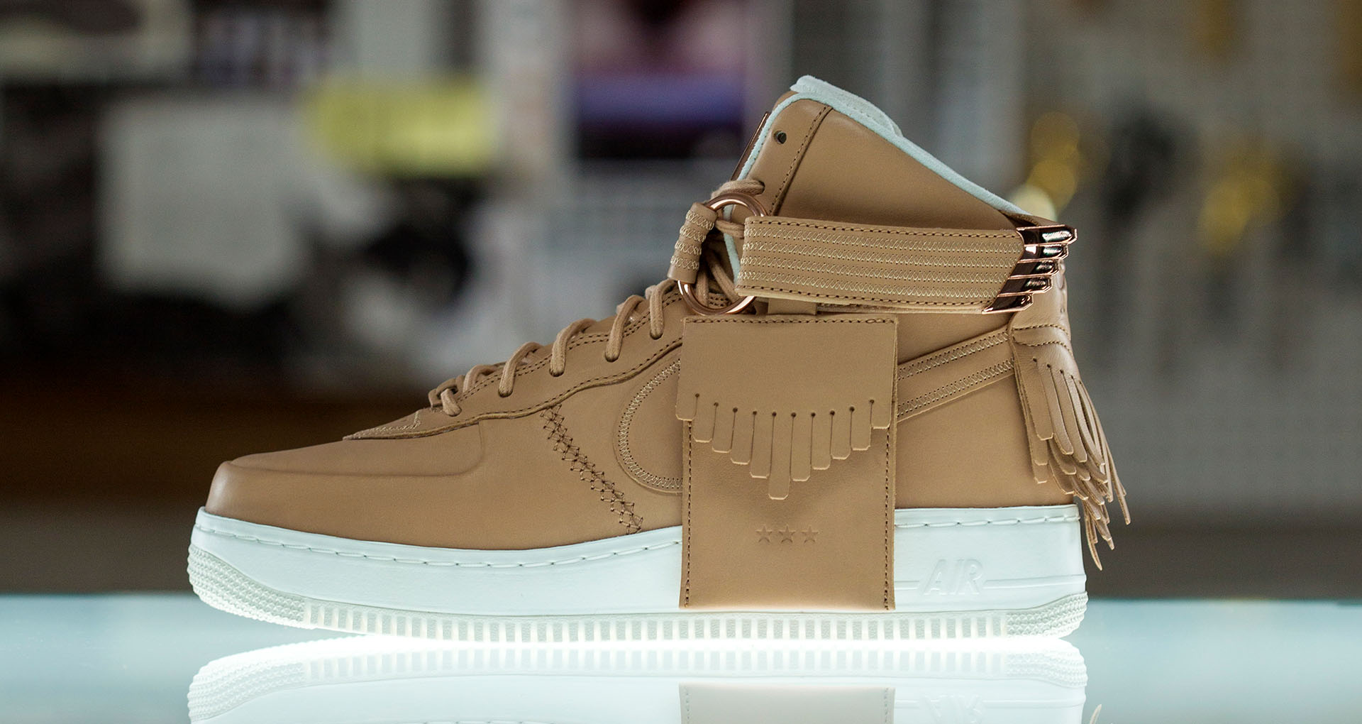 NIKE Air Force 1 high-top leather sneakers