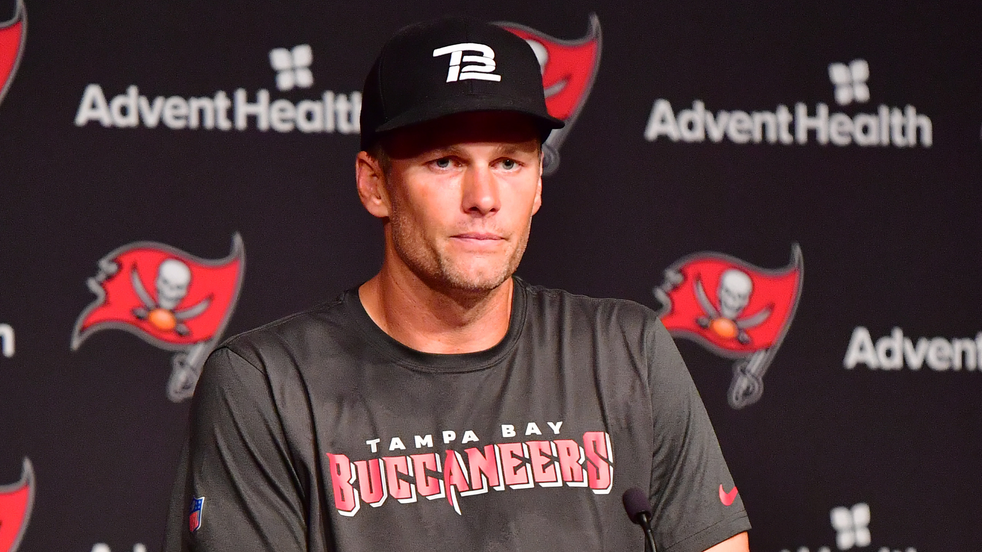 Tom brady buccaneers press conference hi-res stock photography and