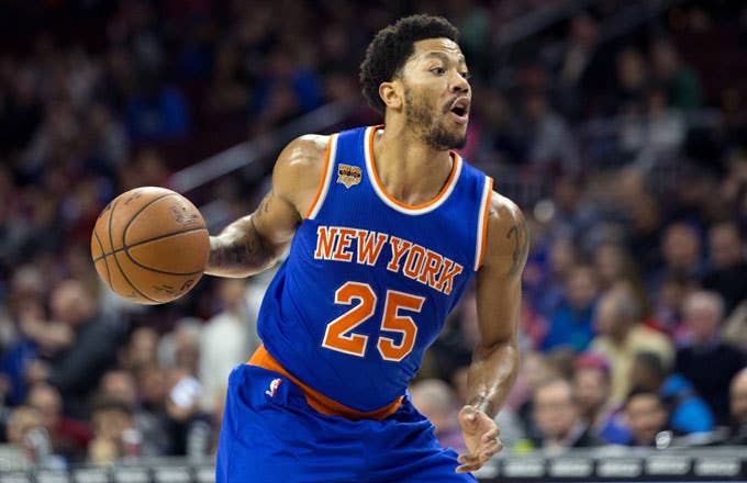 Derrick Rose runs the point against the 76ers.