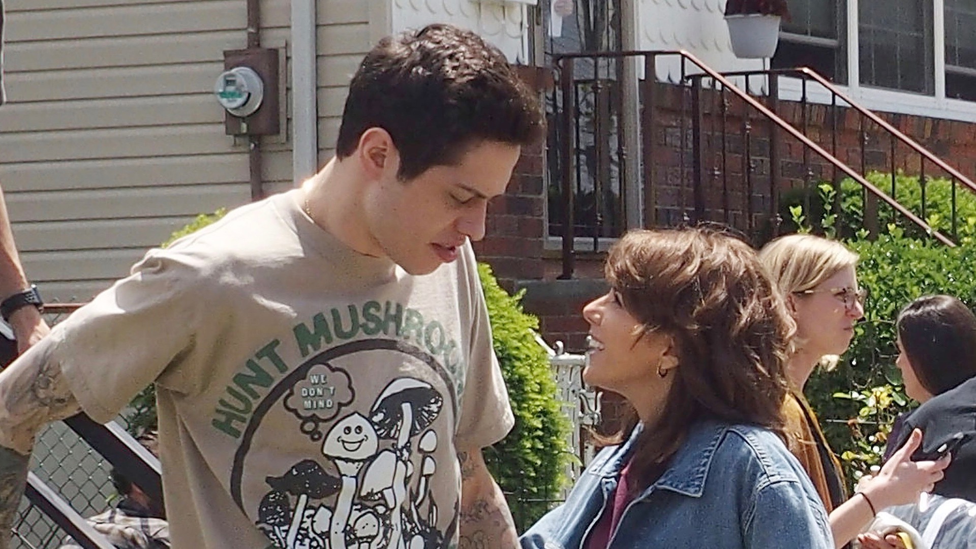 Marisa Tomei Claims She Was Never Paid for Pete Davidson Film The King of Staten Island Complex