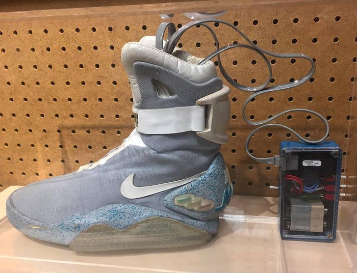 Nike Air MAG: Learn To Authenticate Like A Pro (2024)