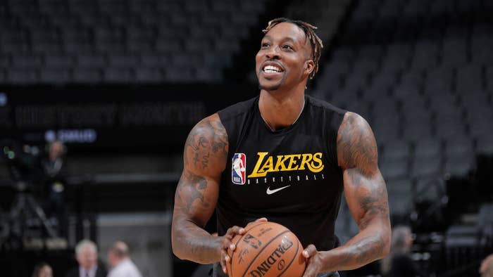 Dwight Howard #39 of the Los Angeles Lakers warms up