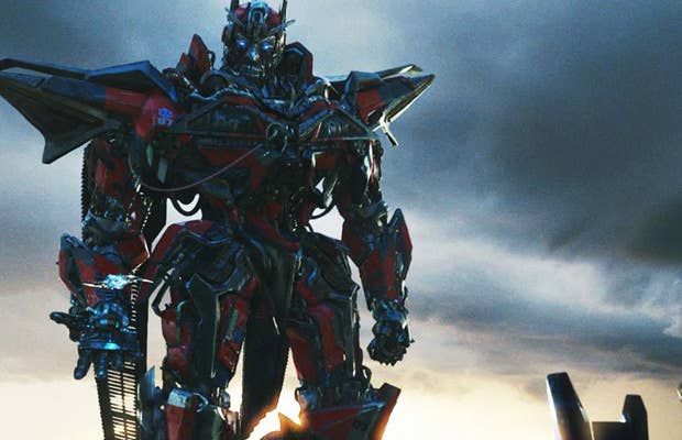 The Idiocy Of &quot;Transformers: Dark Of The Moon&quot; Gets Exposed On Home Video Image
