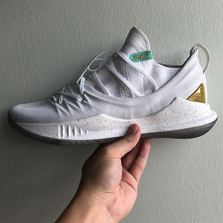 Under Armour Curry 5 White/Gold Release Date