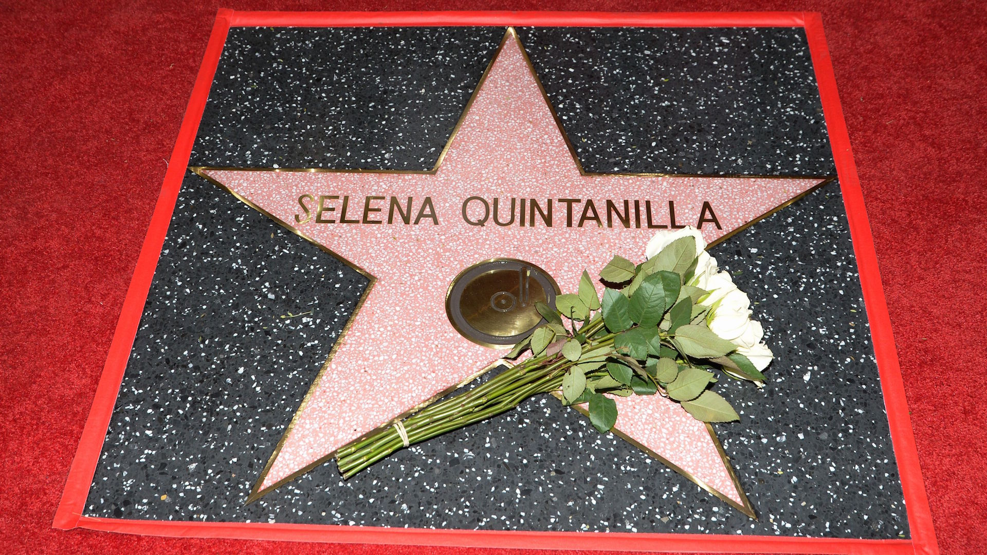 25 years ago Selena performed her last televised concert