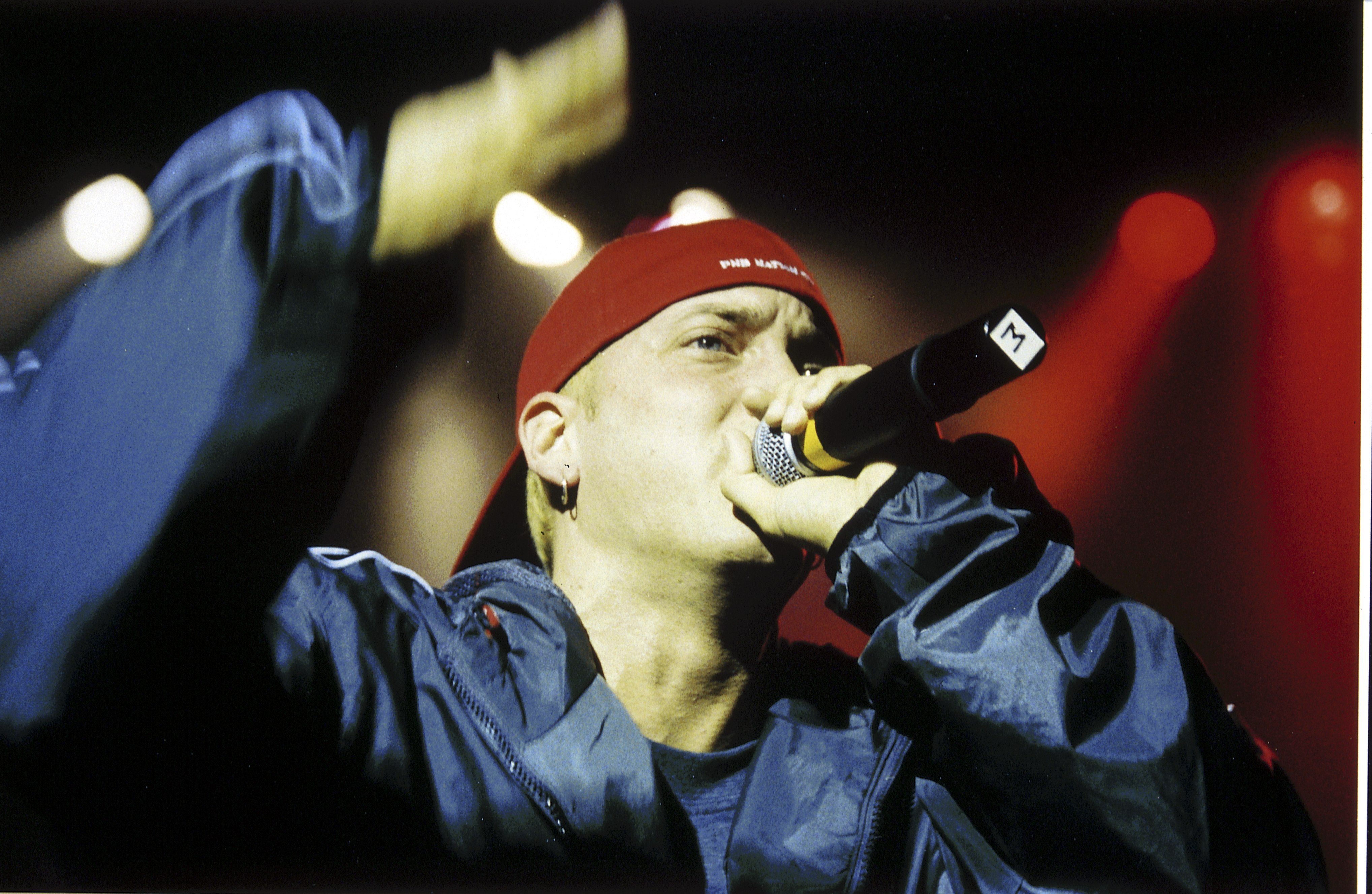 Рэпер эминем. Eminem Live 1999. Эминем 1998. Эминем 2000. Eminem age.