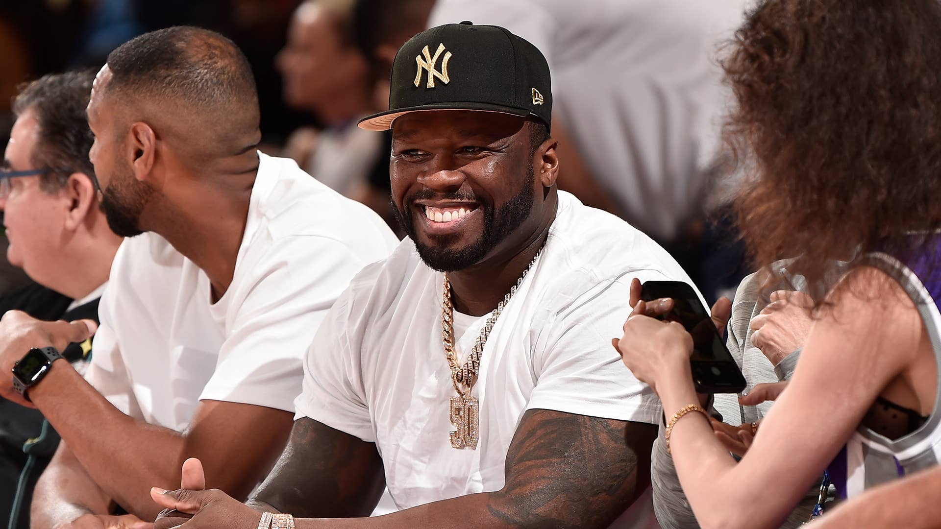 50 Cent attends the game between the Indiana Pacers and Sacramento Kings