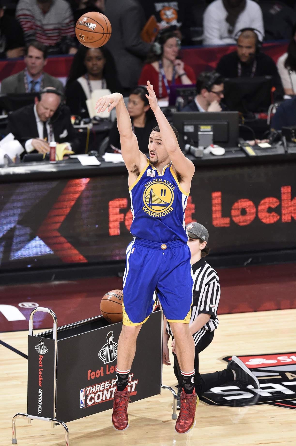 Klay Thompson in the NBA All Star 2016 3 Point Contest