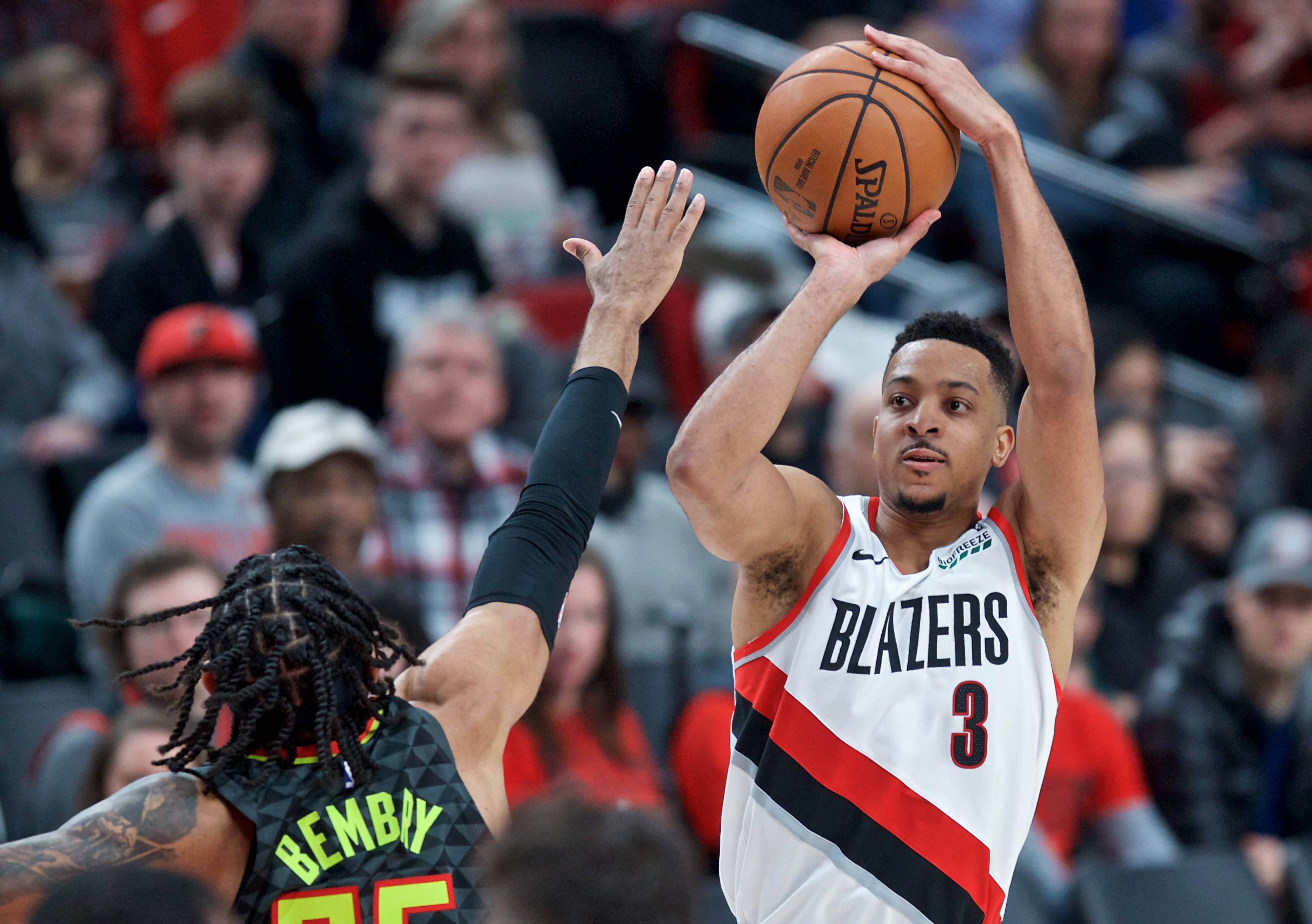 Is that CJ McCollum with another woman?': Blazers star responds to