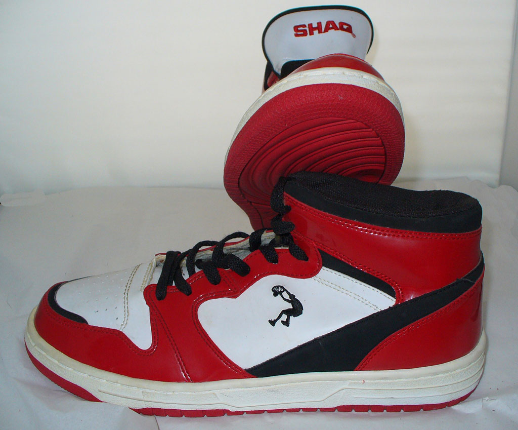 Red hot sale shaq shoes