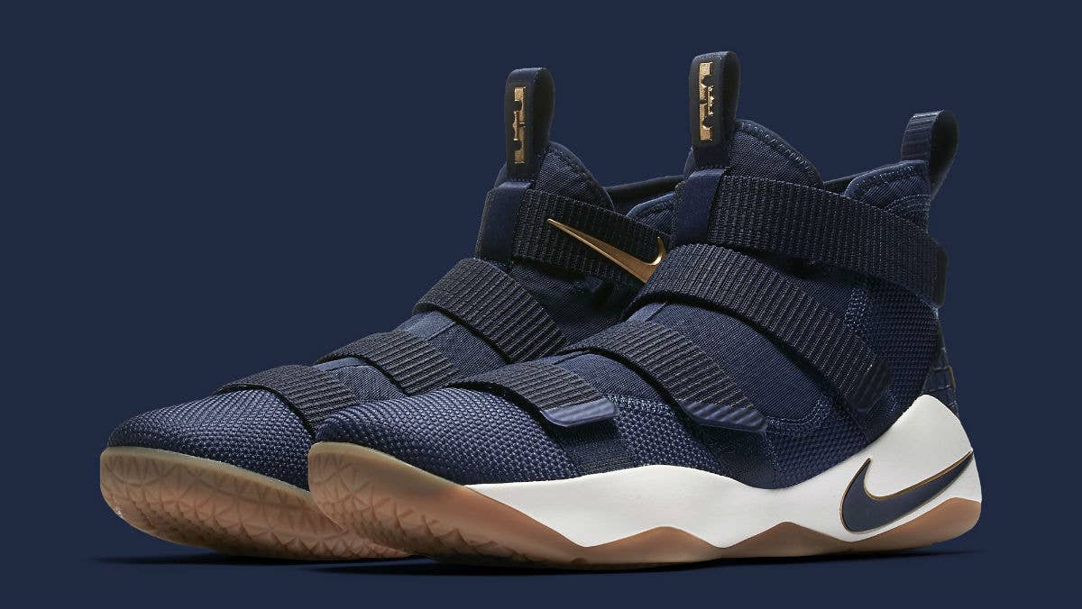 Nike LeBron Soldier 11 Cavs Navy Release Date Main 897644 402