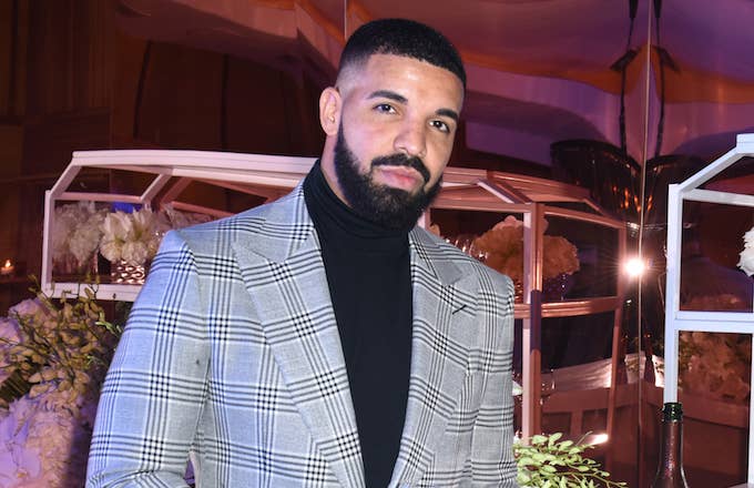Drake Seen Groping 17-Year-Old Girl in Resurfaced Video | Complex