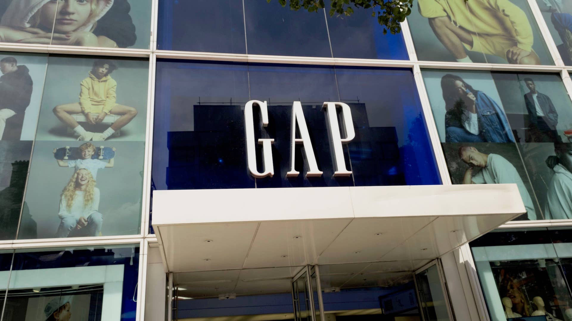Gap launches NFT Collaborative Collection