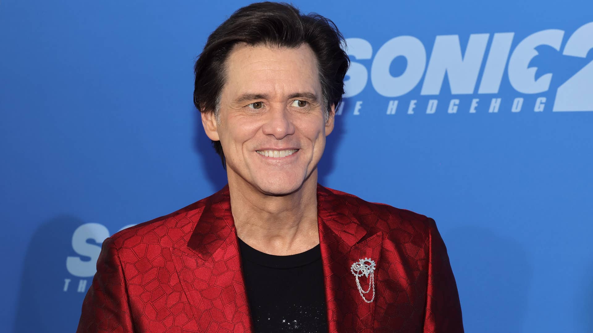 Jim Carrey is seen on the Sonic 2 red carpet
