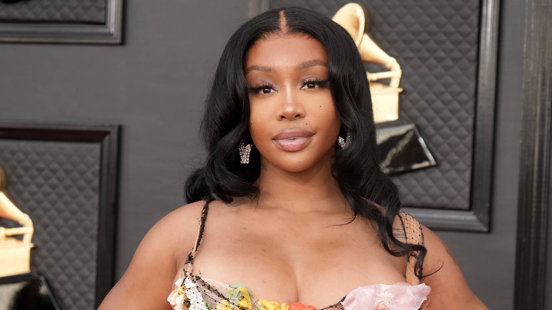 SZA attends the 64th Annual GRAMMY Awards