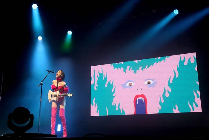 St. Vincent Keeps it in the Family With Opener For Upcoming Tour | Complex