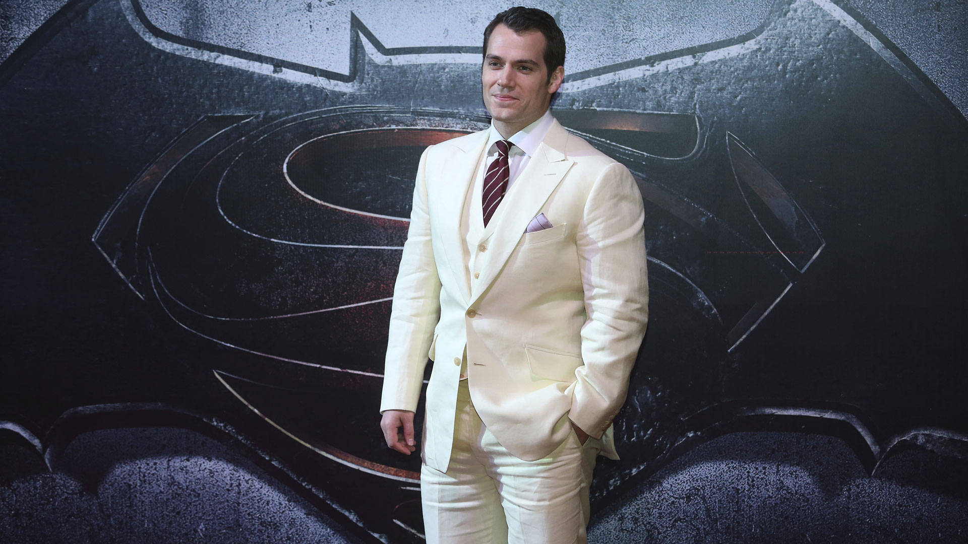 As we've all heard at this point, Henry Cavill is coming back as supes.  What are all of your opinions on this? : r/superman