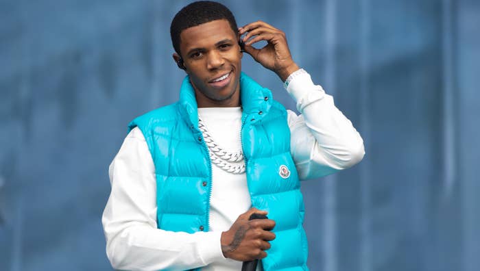 A Boogie wit da Hoodie performs on the main stage of Wireless Festival