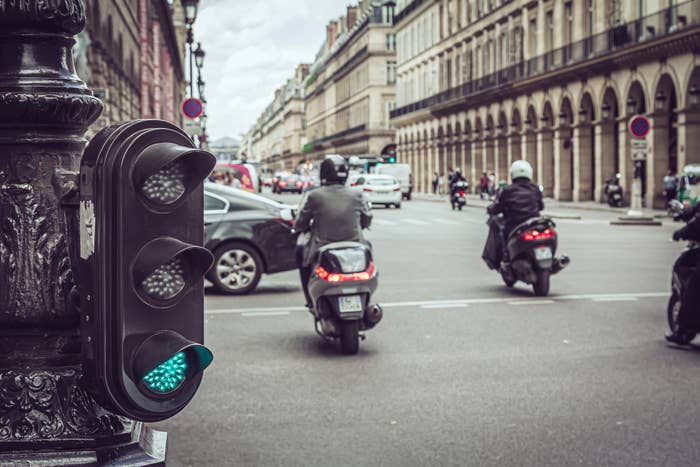 motorcycle green light