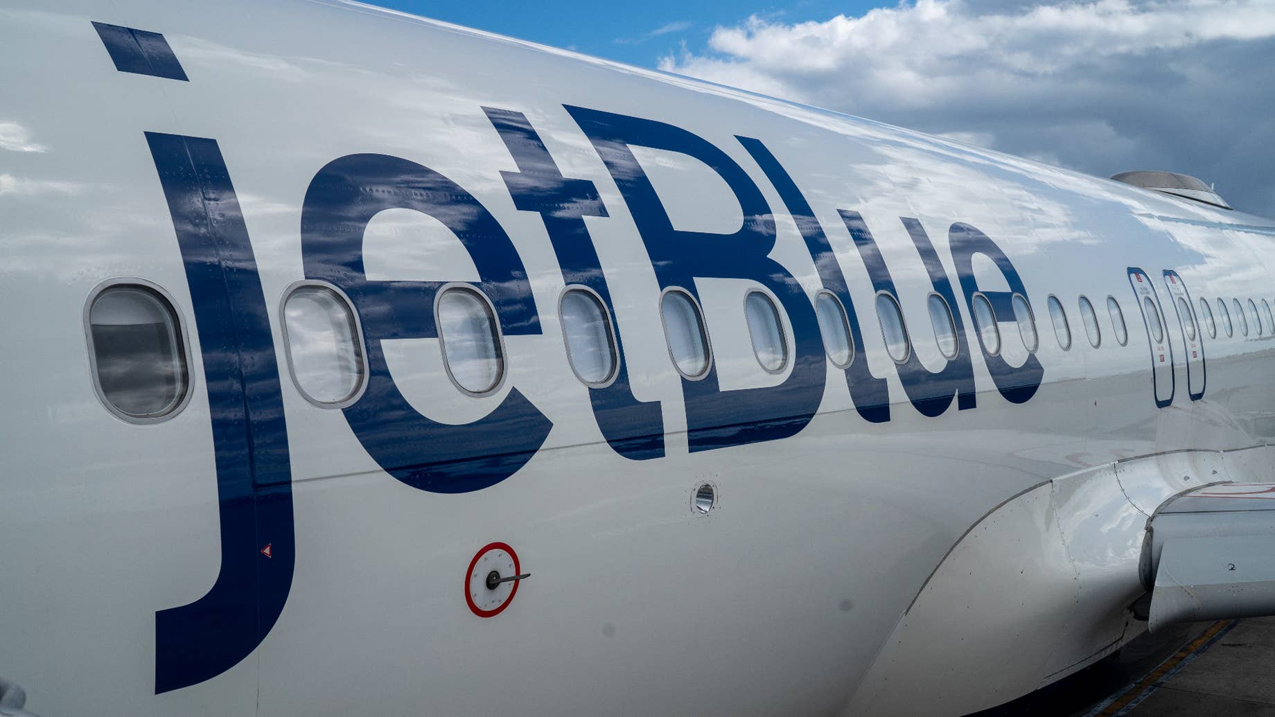 Drunk JetBlue Pilot Removed Before Takeoff, Blood Alcohol Content Was