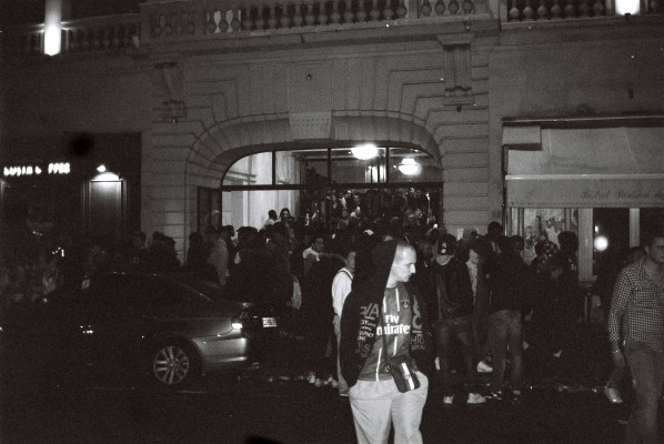 Fans exit Young Thug&#x27;s show in Paris