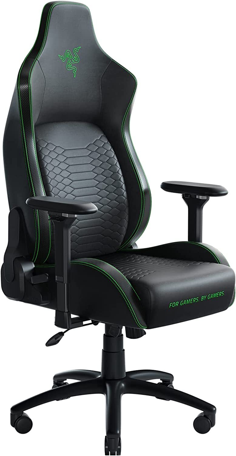 Gaming chair with armrests and slogan &quot;FOR GAMERS. BY GAMERS&quot; on the front cushion