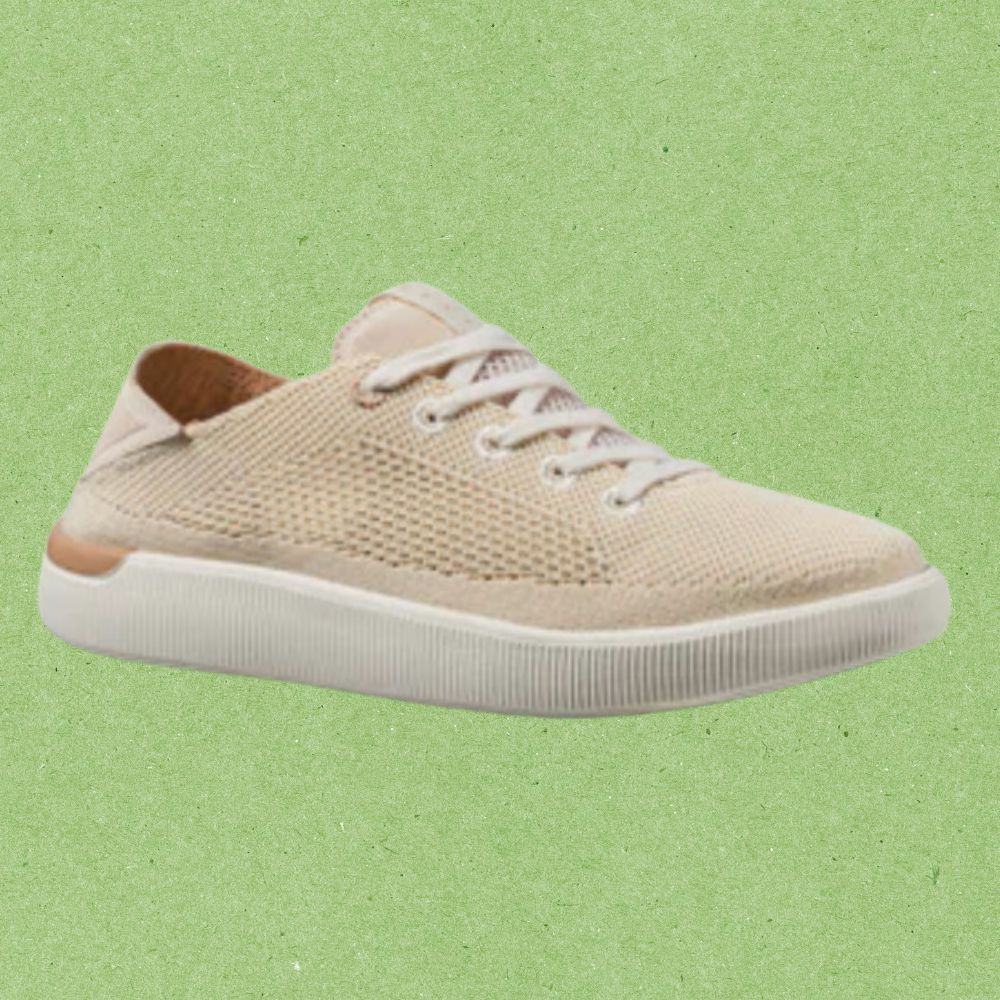 These Breathable Walking Shoes Won't Make Your Feet Sweat — Even ...
