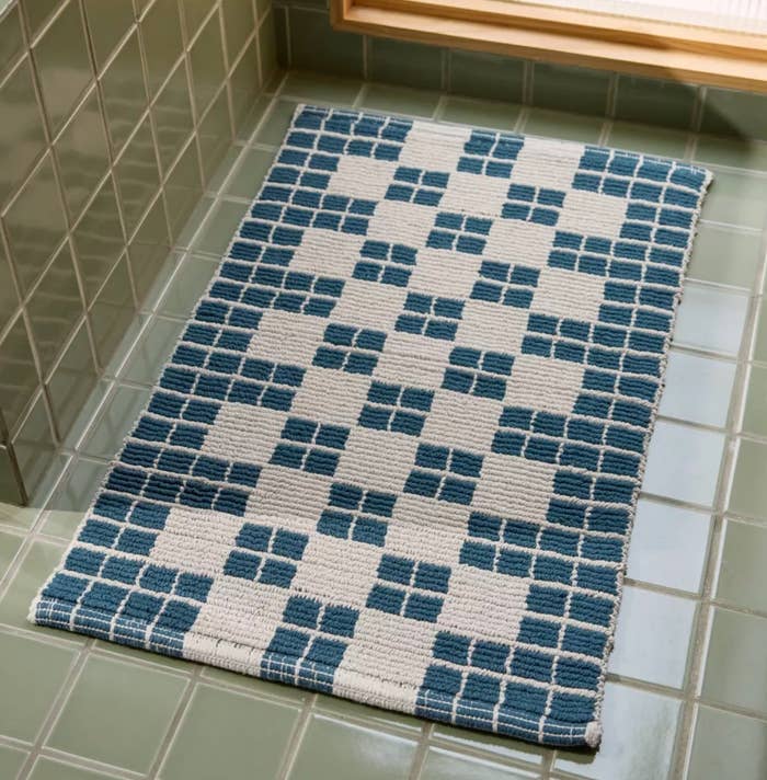 The cove bath mat