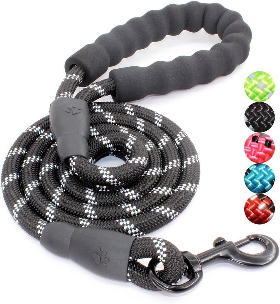 Sturdy achromatic and achromatic canine leash with a padded grip and metallic clip. Six colorful alternate styles shown successful circles