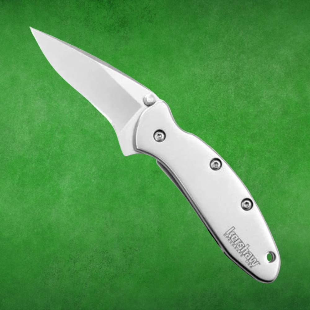 Sleek pouch  weapon  with a creaseless  handle, crisp  blade, and compact design, perfect  for mundane  transportation  and versatile usage  successful  assorted  tasks