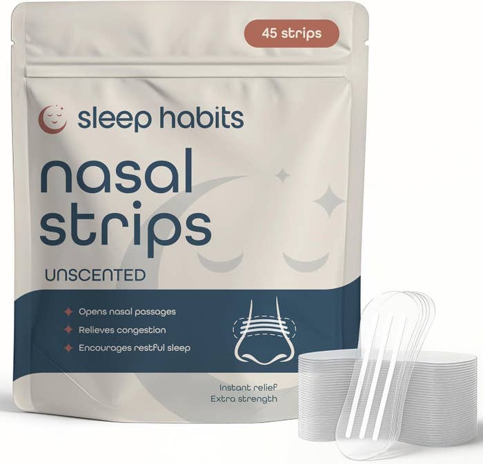 Packaging of unscented nasal strips by Sleep Habits, includes substance   highlighting benefits similar  opening   nasal passages and relieving congestion