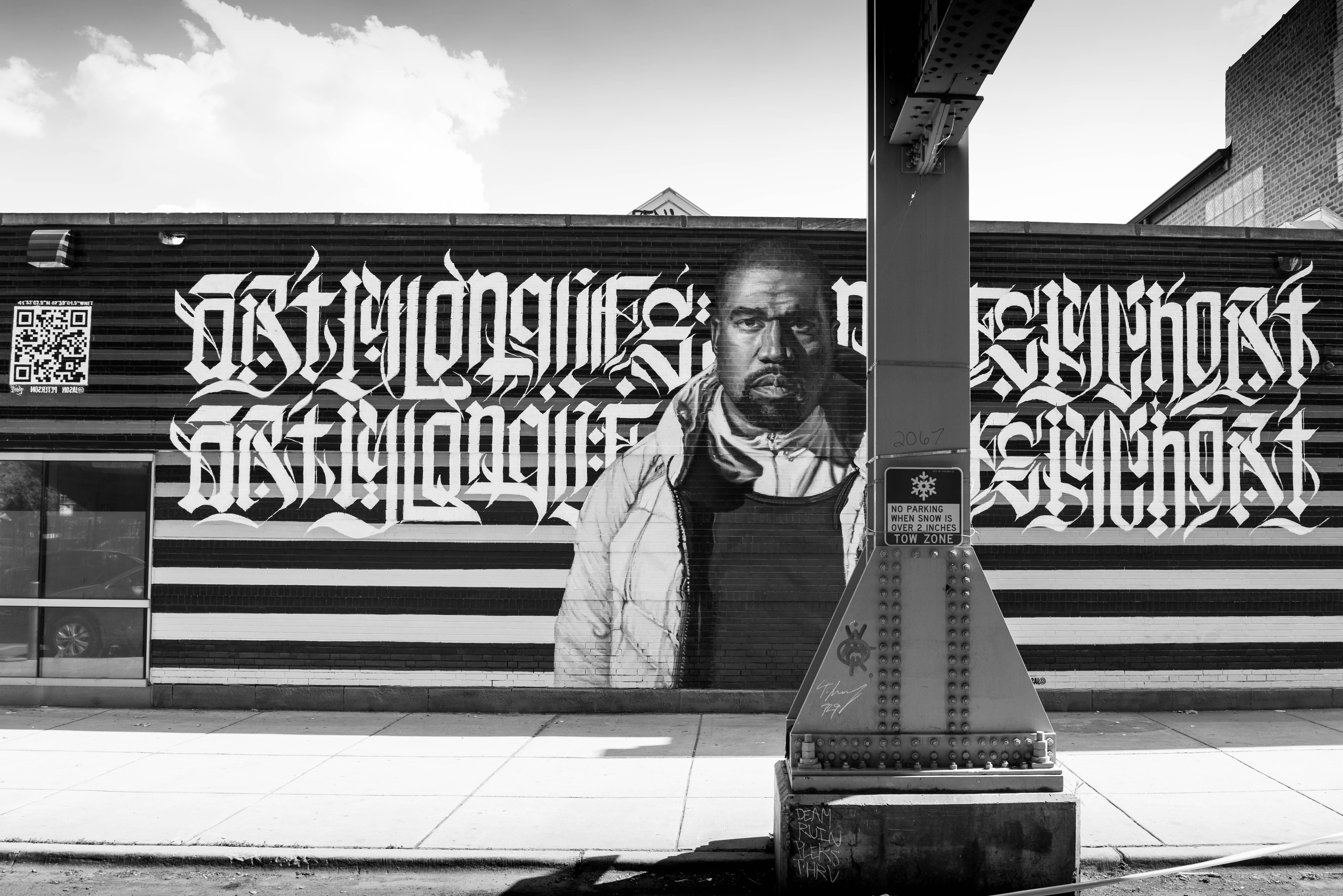 Jason Peterson&#x27;s mural of Kanye West in Chicago, which is to be sold as an NFT.