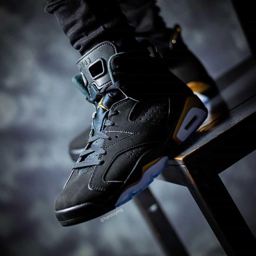 Retro 6 shop black and gold