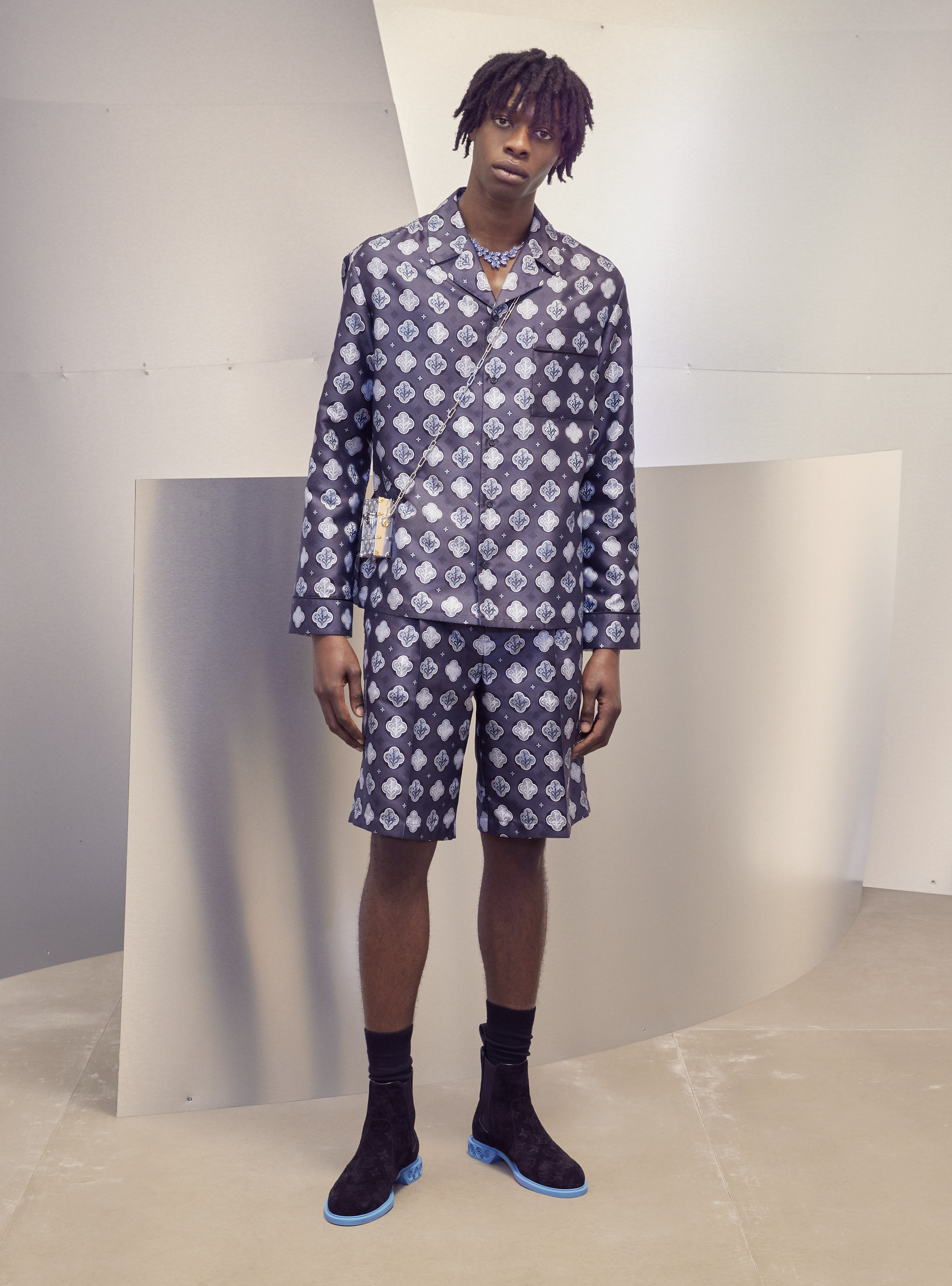 Louis Vuitton LV DRIVER Pre-Fall Winter 2022 Collection by Virgil