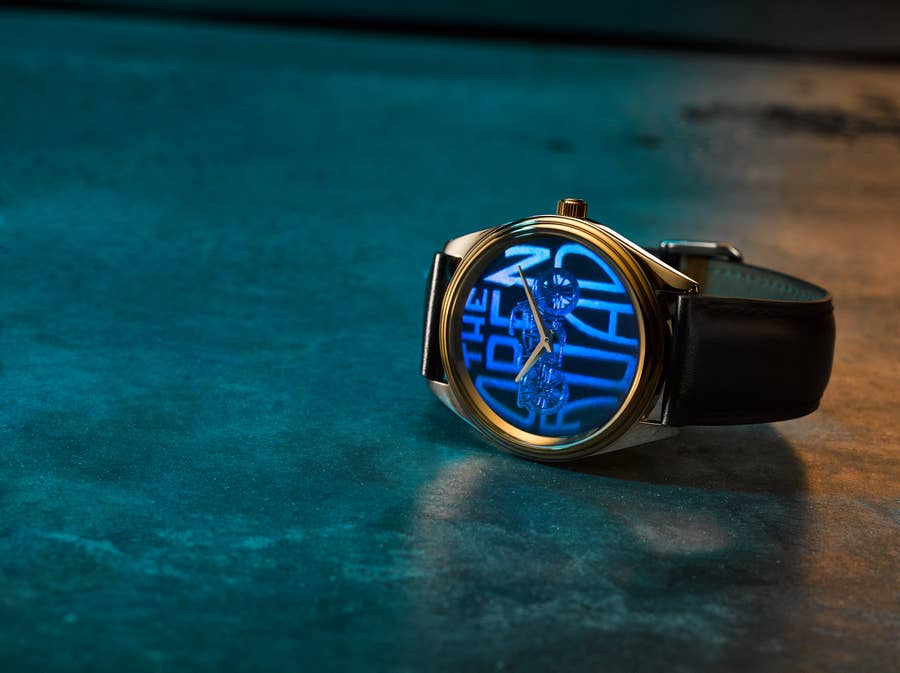 Series hologram 2025 black leather watch