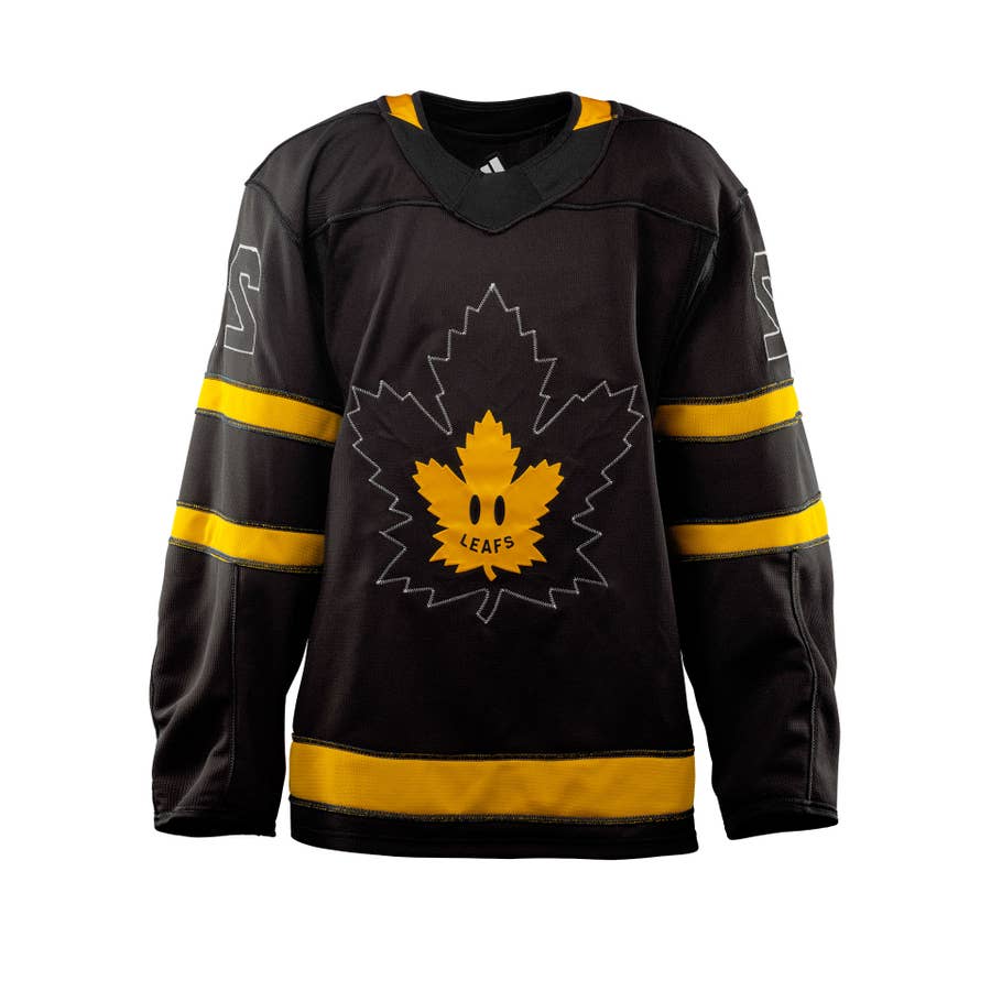 Toronto Maple Leafs on X: Those white & gold jerseys eh
