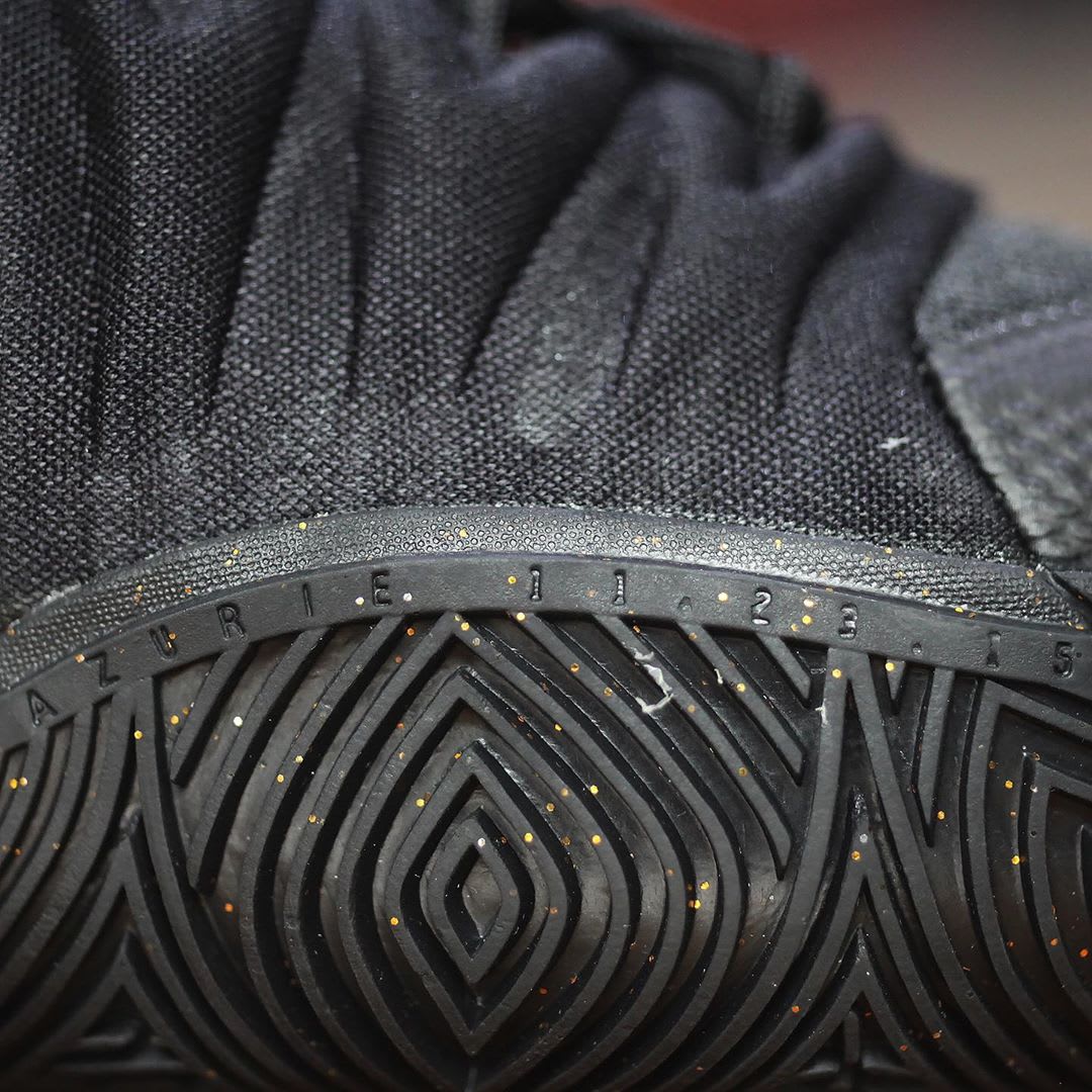 Nike Kyrie 5 Black Metallic Gold White Release Date AO2918-007 Outsole Traction Detail