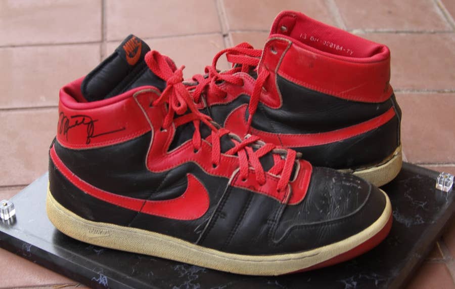How much did Michael Jordan's Air Jordan 1s sell for and why do they hold a  Guinness World Record?