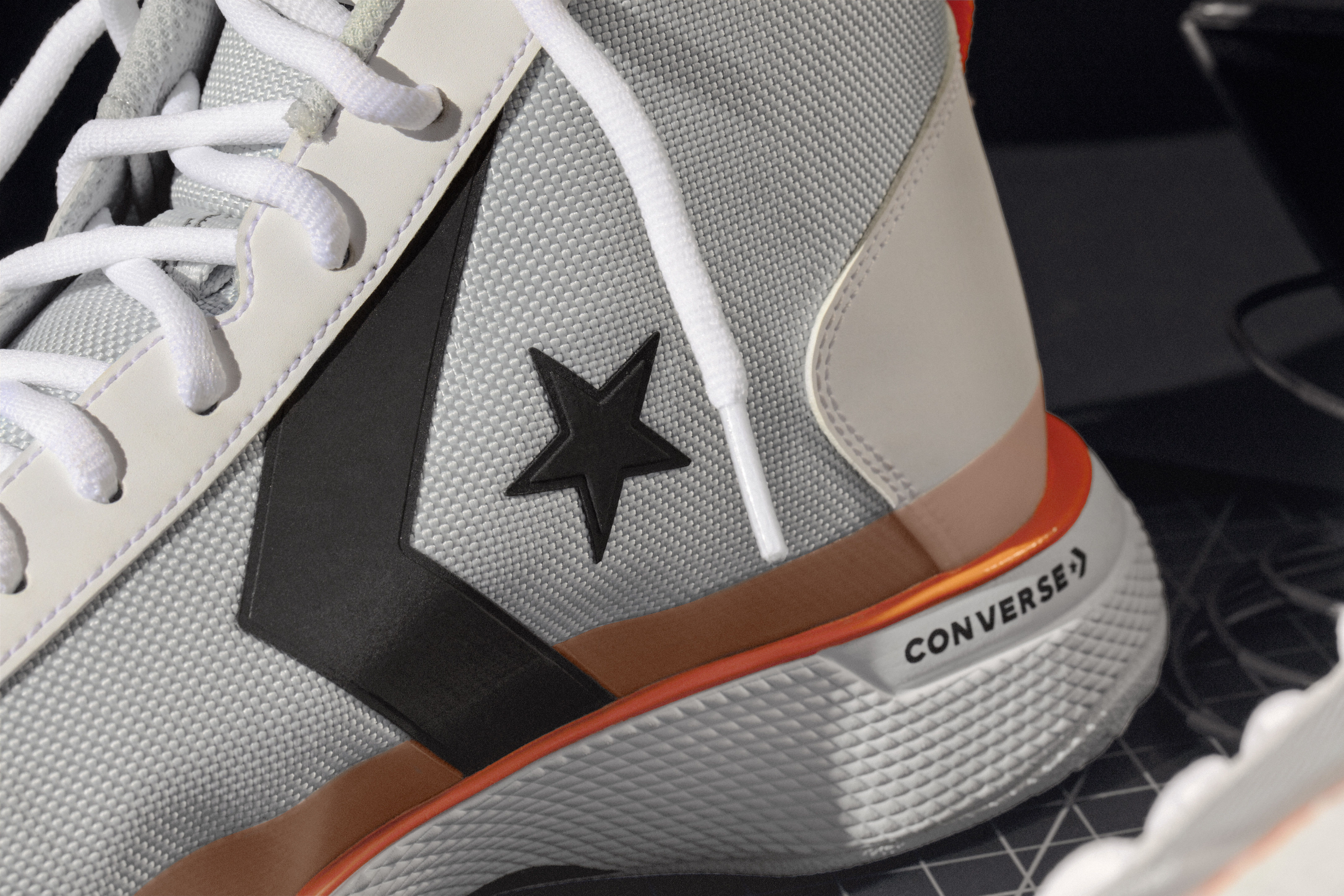 Converse Star Series BB &#x27;White&#x27; (Detail)