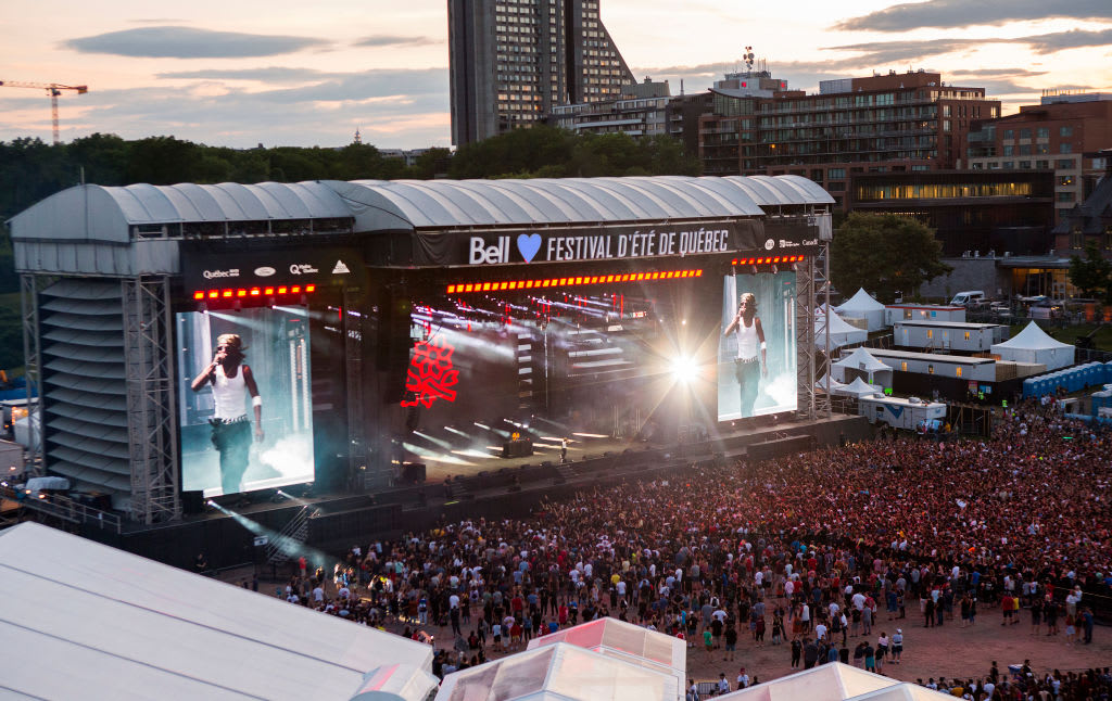 Jazz Cartier performing onstage at the Festival d’été de Québec