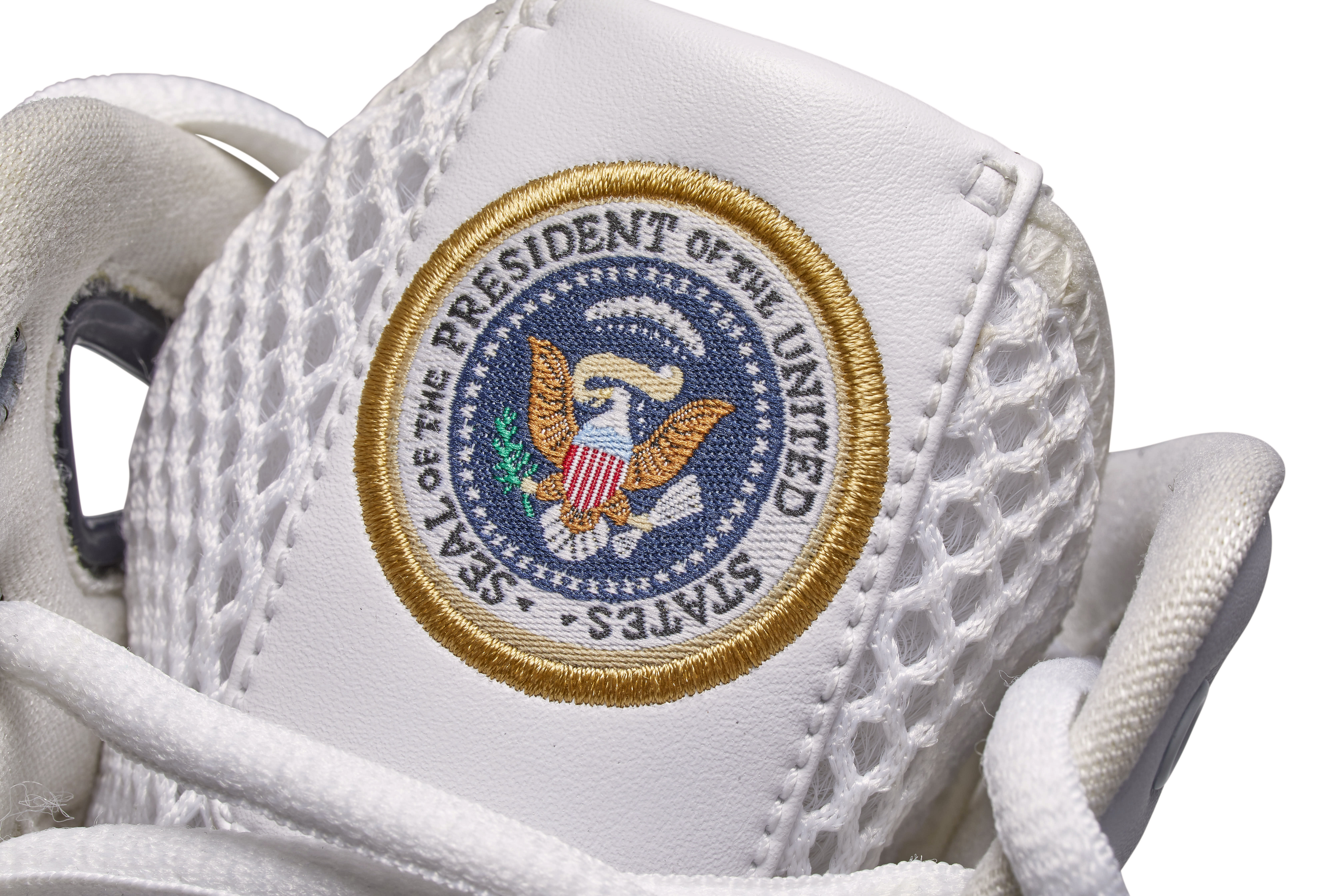 Nike Hyperdunk &#x27;Barack Obama&#x27; PE Tongue
