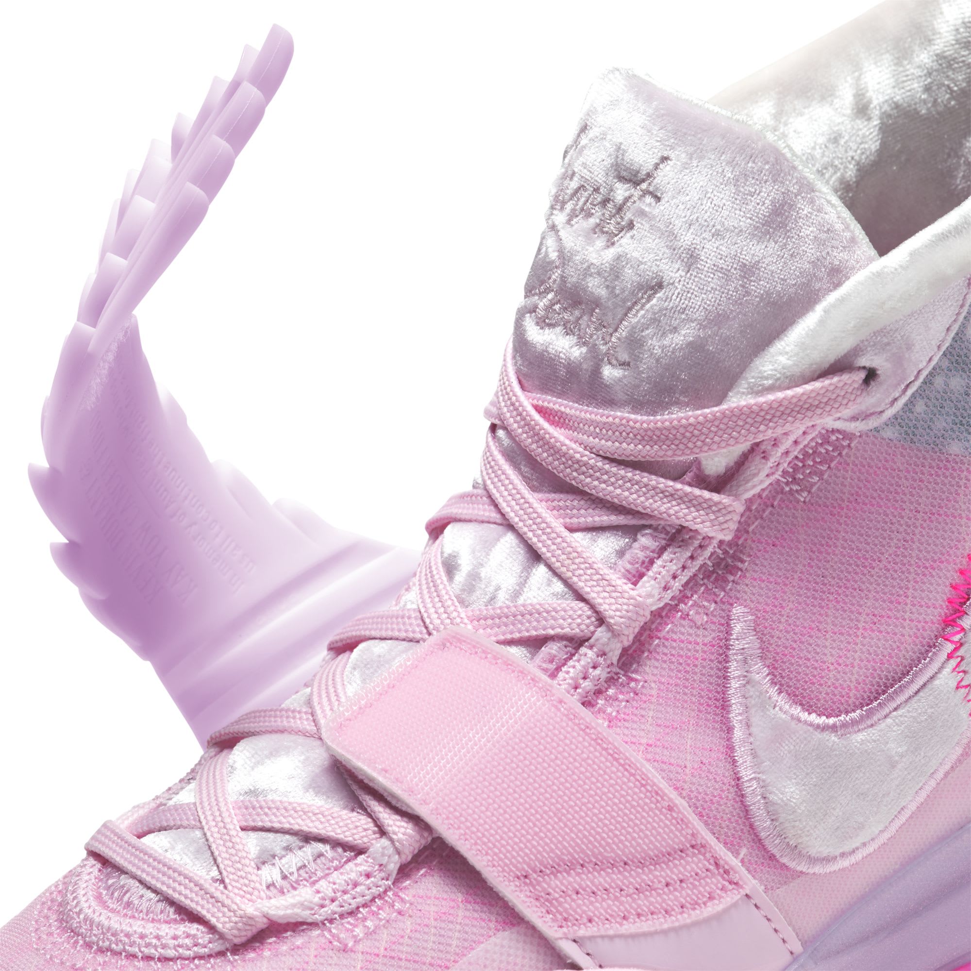 Nike KD 12 &#x27;Aunt Pearl&#x27; (Detail)