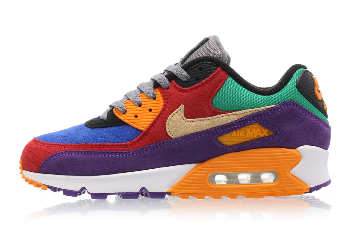 Best Look Yet at the 'Viotech' Air Max 90 | Complex