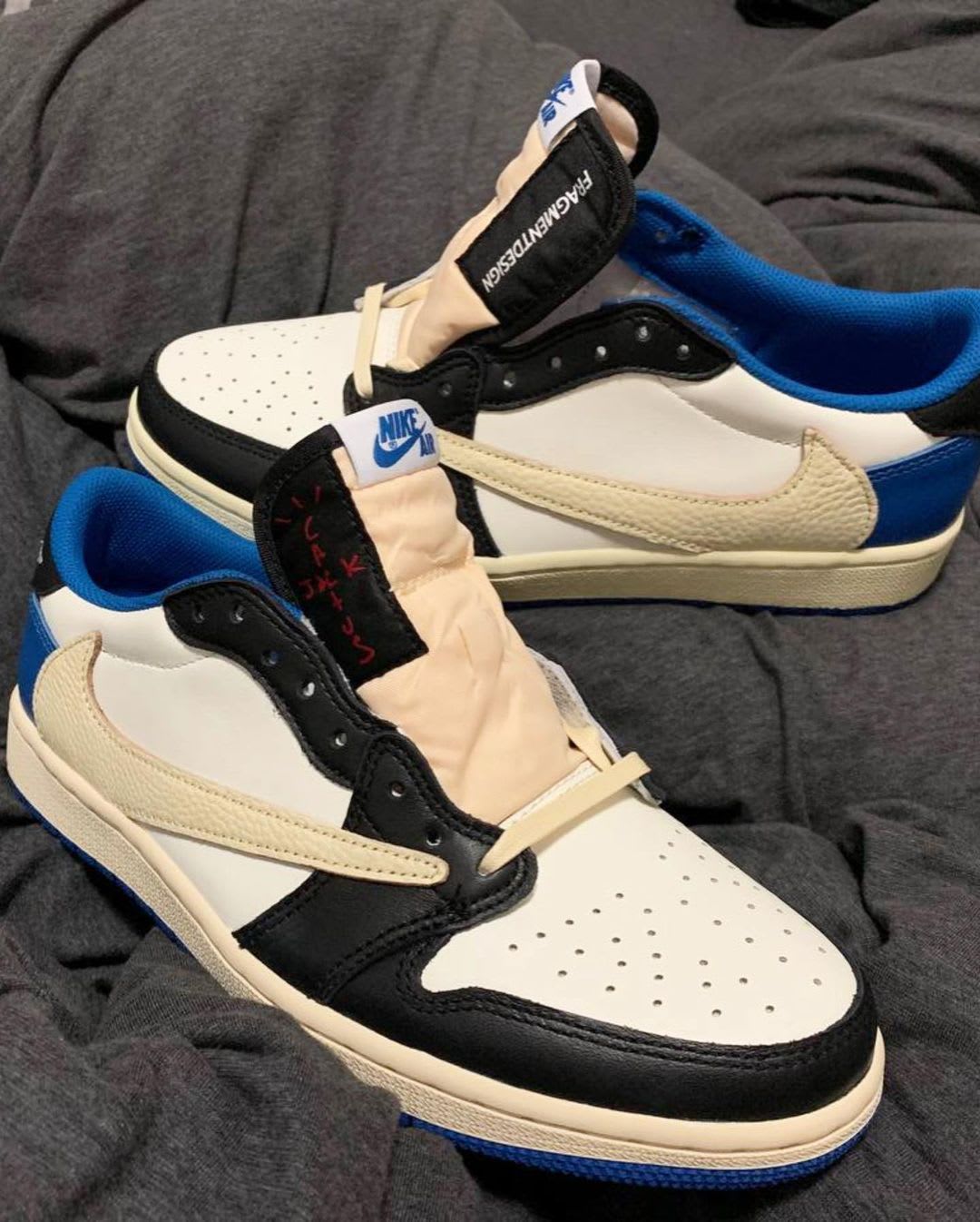 Air Jordan 1 Low Travis Scott Fragment Shoes