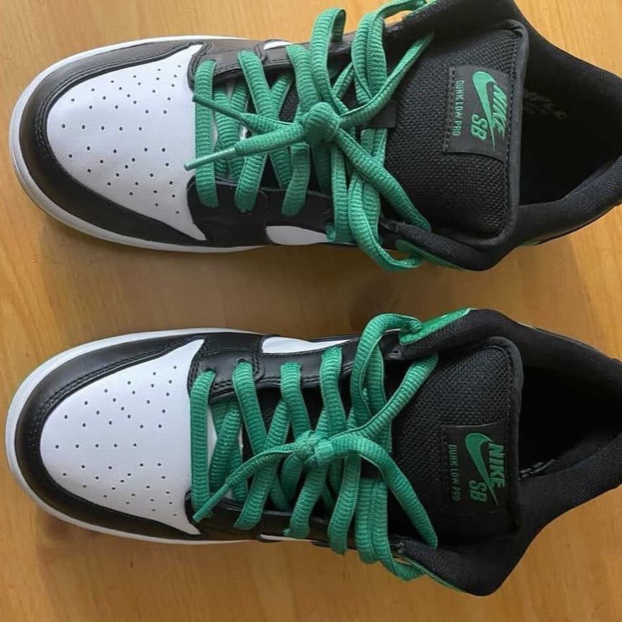 Best Look at the 'Classic Green' Nike Dunk Low | Complex