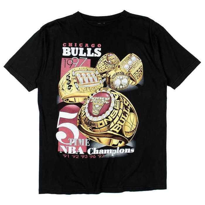 Vintage Chicago Bulls T Shirt 1993 Championship 3 Peat 1990s Medium Jordan  NBA