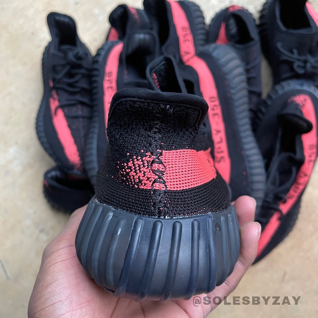 frokost kor sti First Look at This Year's 'Core Red' Adidas Yeezy Boost 350 V2 | Complex
