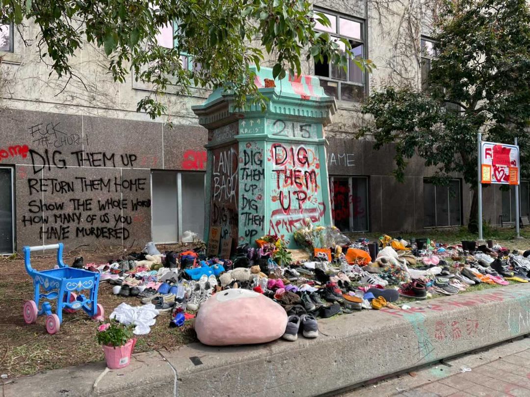 Ryerson statue toppled